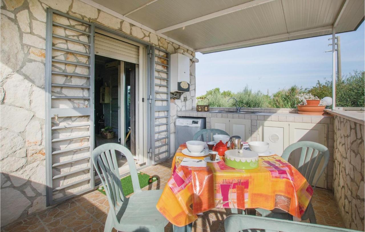 Awesome Apartment In Bari With Wifi Exteriör bild