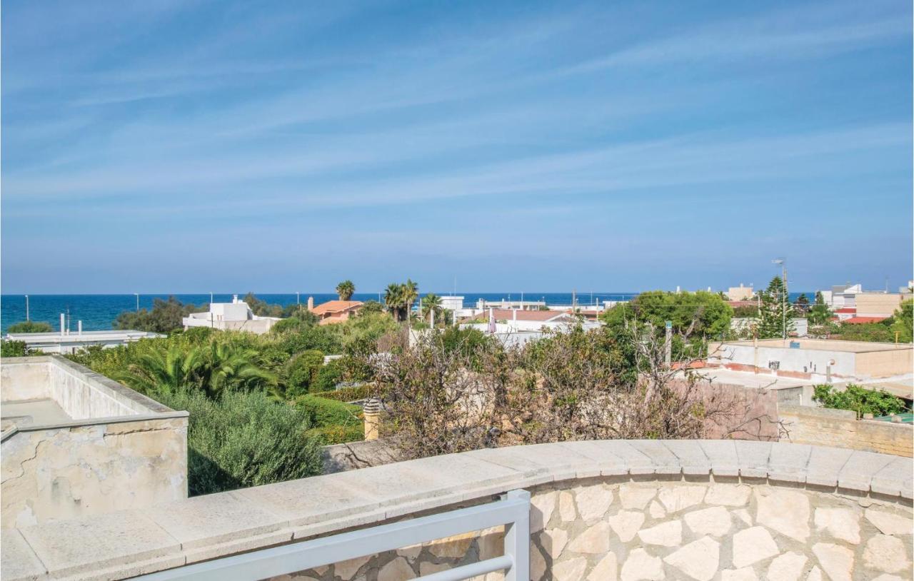 Awesome Apartment In Bari With Wifi Exteriör bild