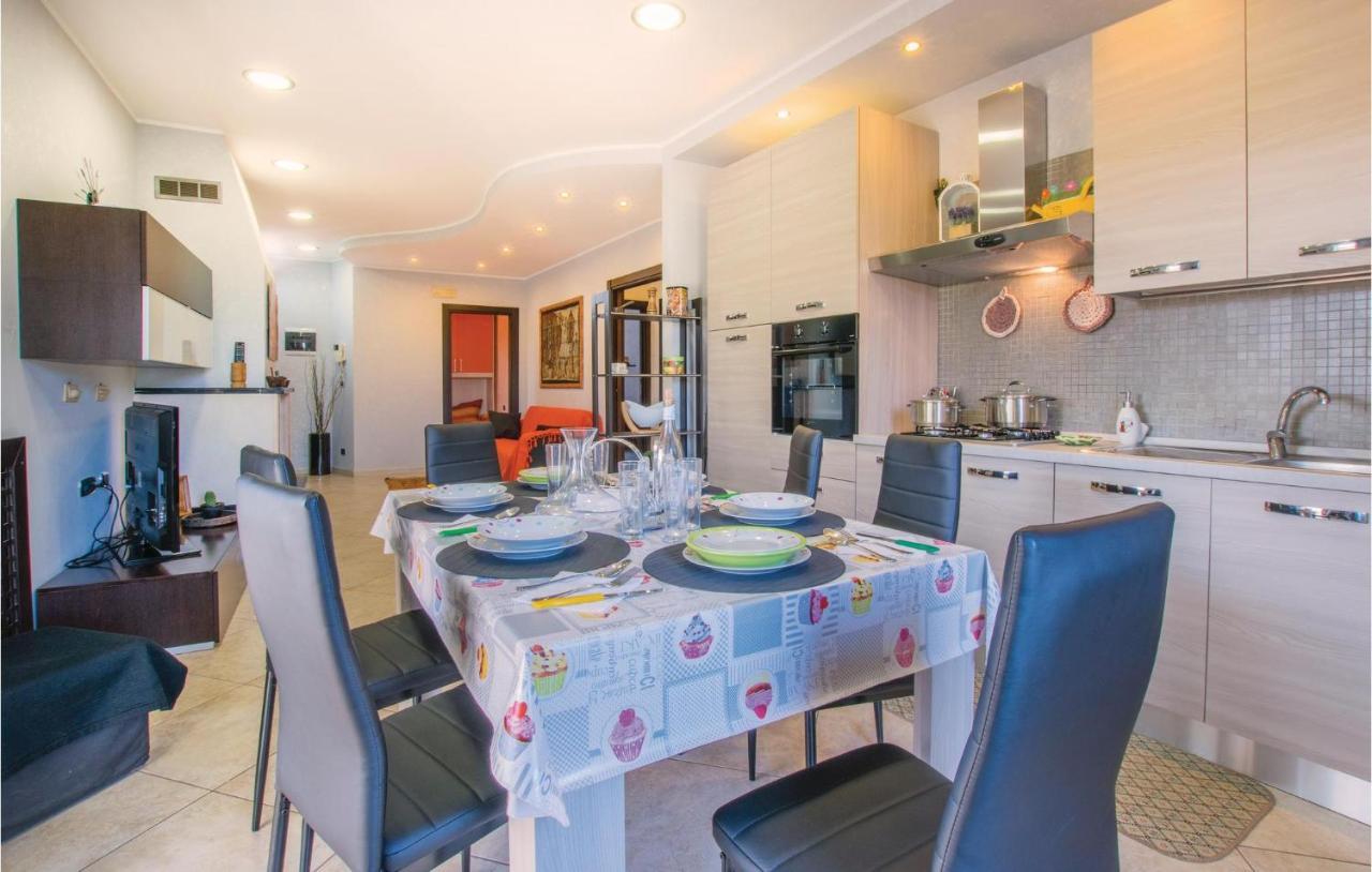 Awesome Apartment In Bari With Wifi Exteriör bild